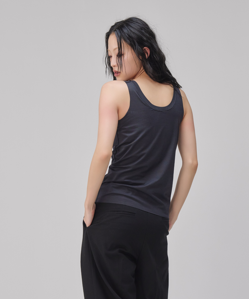 Nstyle】Vネックタンクトップ - UNDY wardrobe