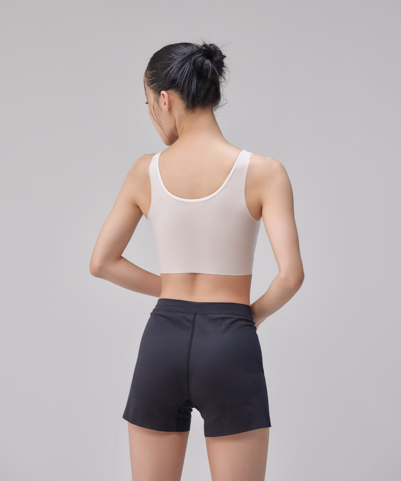 Nstyle】オープンネックハーフトップ&リラックスショーツセット - UNDY